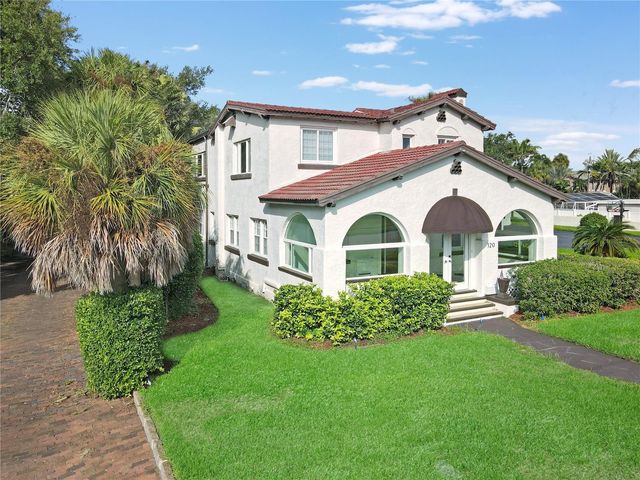 120 PARK STREET N, St Petersburg, FL 33710