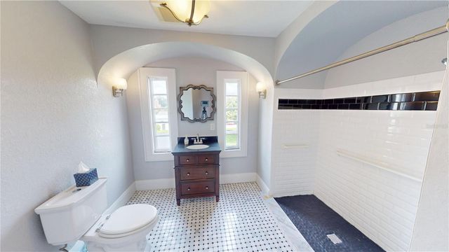 120 PARK STREET N, St Petersburg, FL 33710