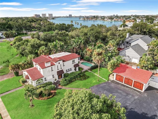 120 PARK STREET N, St Petersburg, FL 33710