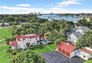 120 PARK STREET N, St Petersburg, FL 33710
