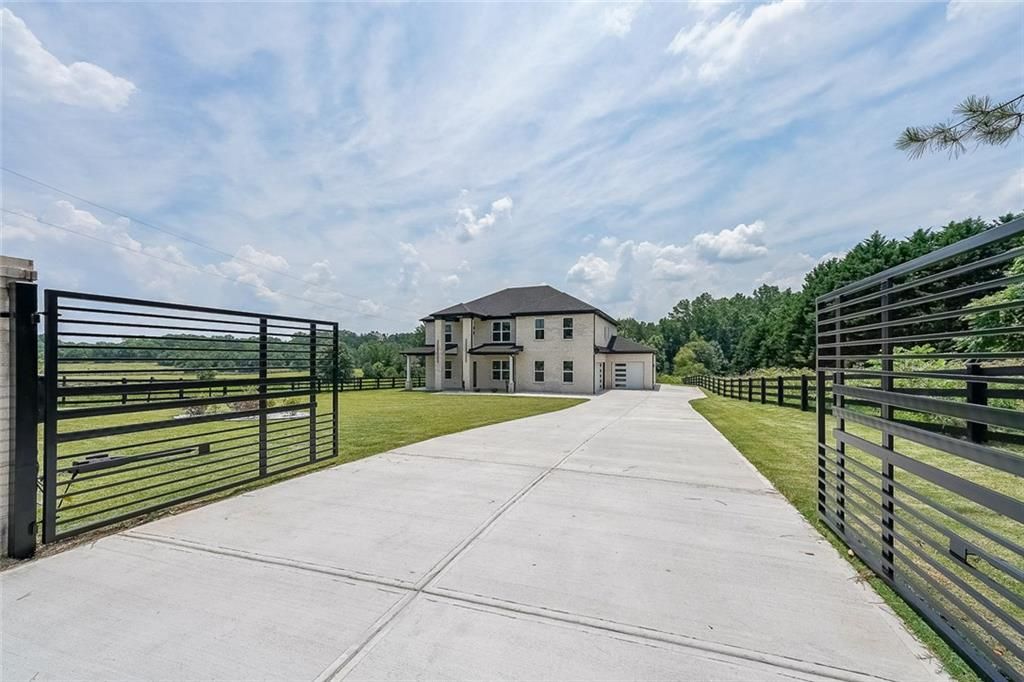 68 McElhannon SW Road, Bethlehem, GA 30620