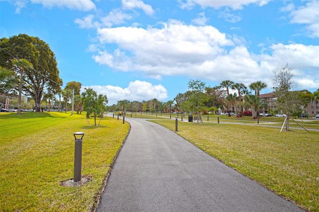 1301 SW 135th Ter 413J, Pembroke Pines, FL 33027