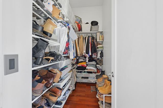 1735 N Western Avenue 2, Chicago, IL 60647