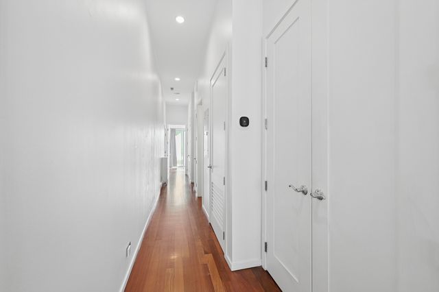 1735 N Western Avenue 2, Chicago, IL 60647