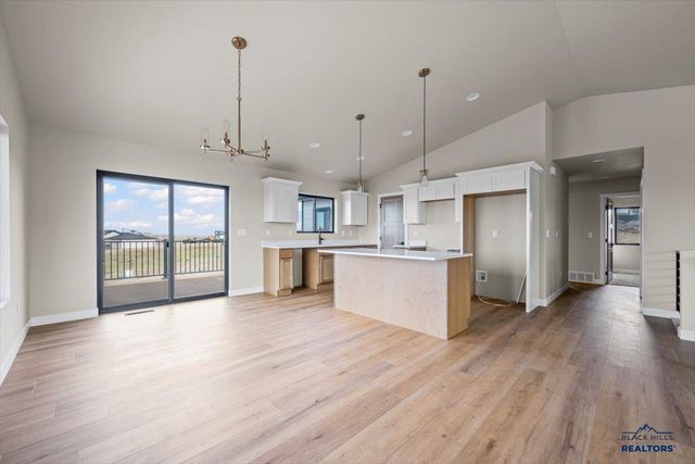 4820 PAHLMEYER DR, Rapid City, SD 57703