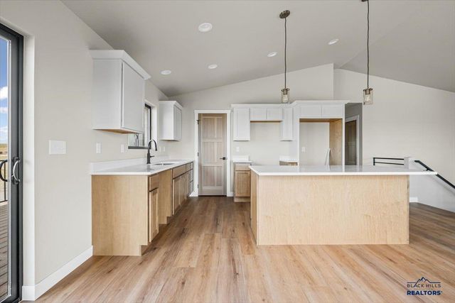 4820 PAHLMEYER DR, Rapid City, SD 57703