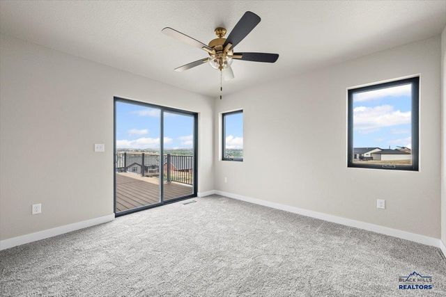 4820 PAHLMEYER DR, Rapid City, SD 57703