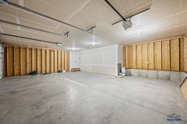 4820 PAHLMEYER DR, Rapid City, SD 57703