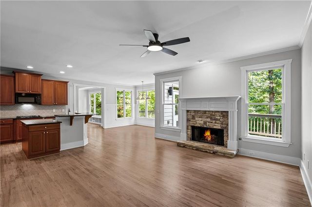 690 Big Bend Trail Road, Sugar Hill, GA 30518