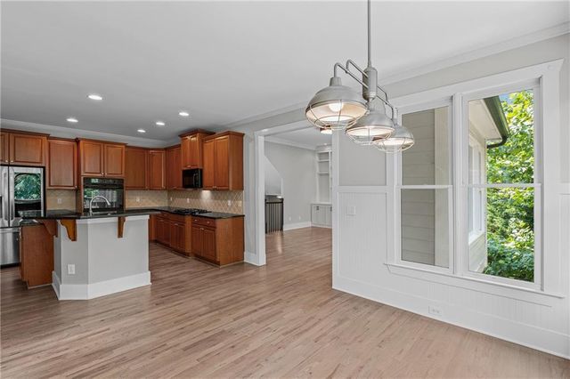 690 Big Bend Trail Road, Sugar Hill, GA 30518