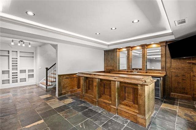 690 Big Bend Trail Road, Sugar Hill, GA 30518