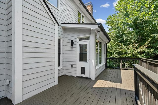 690 Big Bend Trail Road, Sugar Hill, GA 30518