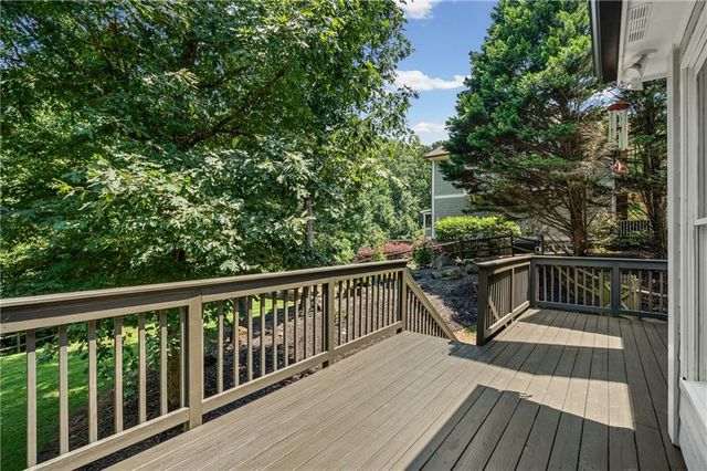 690 Big Bend Trail Road, Sugar Hill, GA 30518