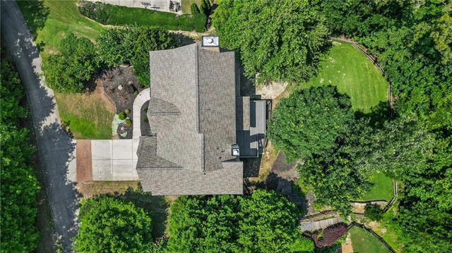 690 Big Bend Trail Road, Sugar Hill, GA 30518