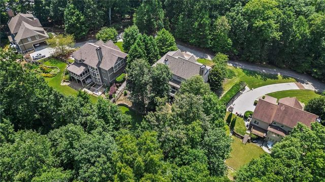 690 Big Bend Trail Road, Sugar Hill, GA 30518