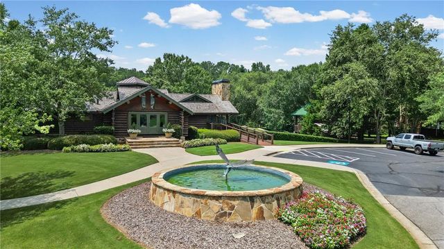 690 Big Bend Trail Road, Sugar Hill, GA 30518