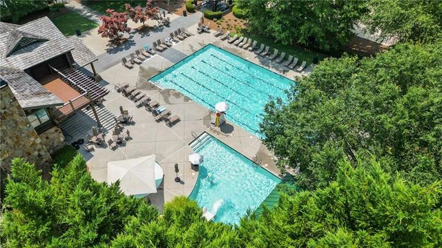 690 Big Bend Trail Road, Sugar Hill, GA 30518