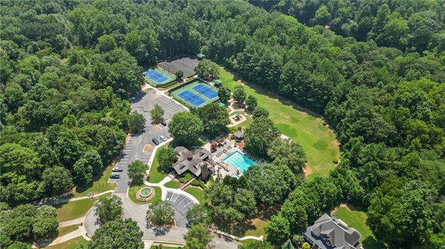 690 Big Bend Trail Road, Sugar Hill, GA 30518