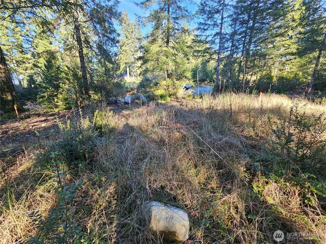 1190 E Manzanita Drive, Union, WA 98592