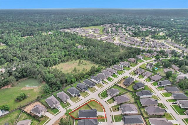 30408 Crystal Stream Lane, Magnolia, TX 77355