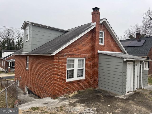 419 LARCHMONT AVE, Capitol Heights, MD 20743