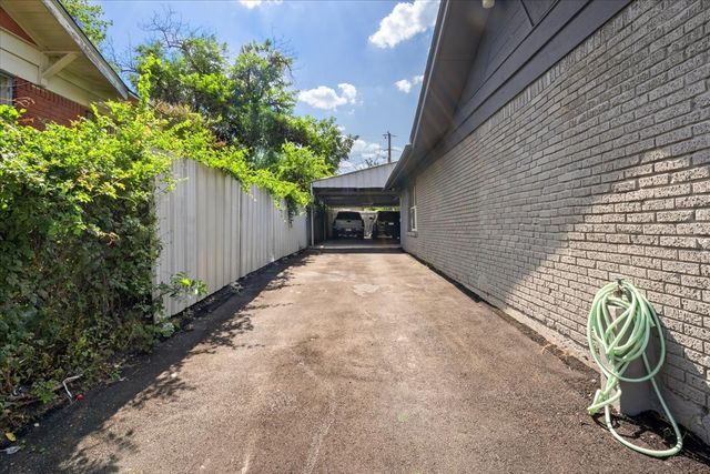 2506 Vaughn Boulevard, Fort Worth, TX 76105