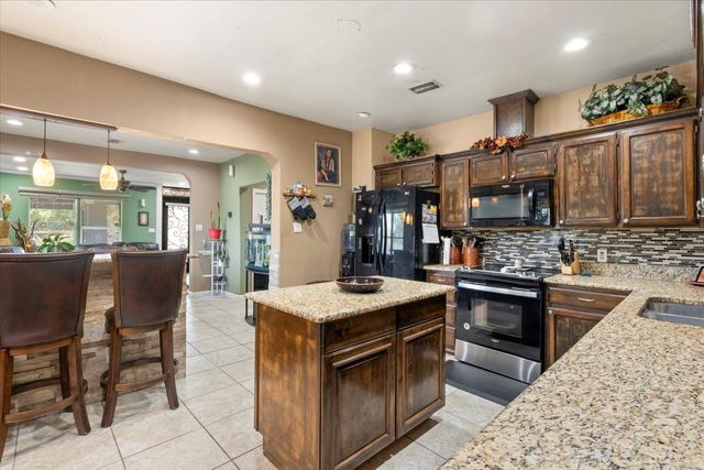 2506 Vaughn Boulevard, Fort Worth, TX 76105