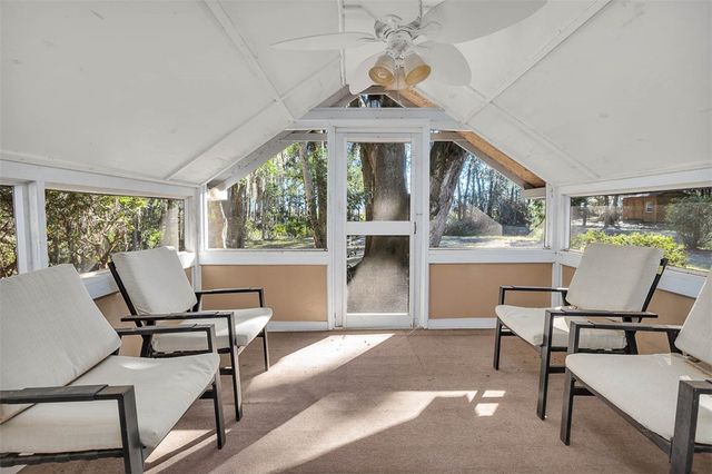 8 W London Hill Road, Woodbine, GA 31569