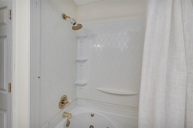 8 W London Hill Road, Woodbine, GA 31569