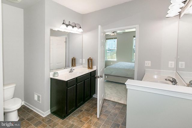 813 MILDENHALL CT, Purcellville, VA 20132