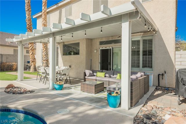 8709 Butterchurn Avenue, Las Vegas, NV 89143