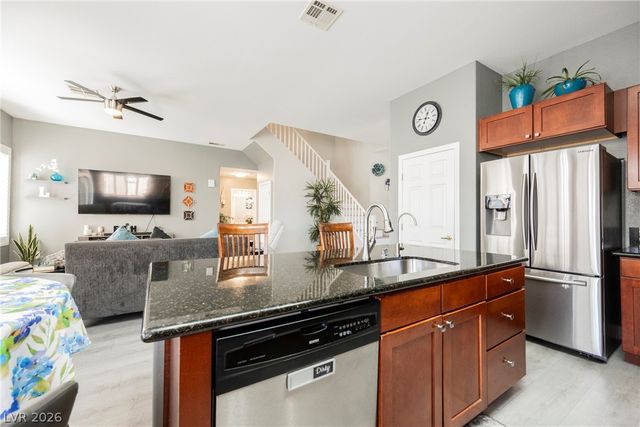 8709 Butterchurn Avenue, Las Vegas, NV 89143