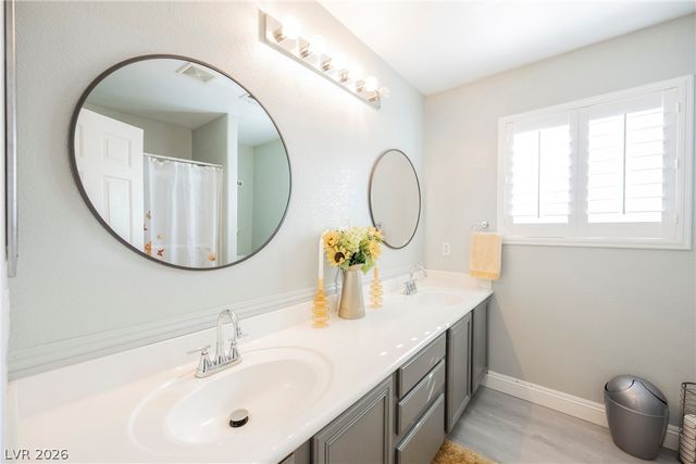 8709 Butterchurn Avenue, Las Vegas, NV 89143