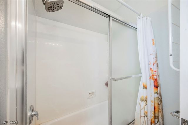 8709 Butterchurn Avenue, Las Vegas, NV 89143