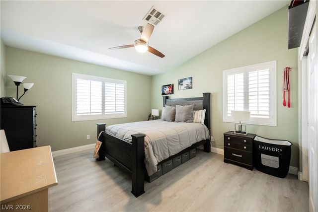 8709 Butterchurn Avenue, Las Vegas, NV 89143