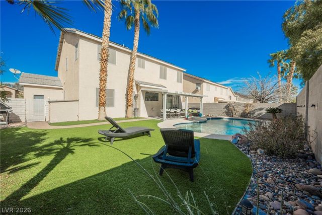 8709 Butterchurn Avenue, Las Vegas, NV 89143