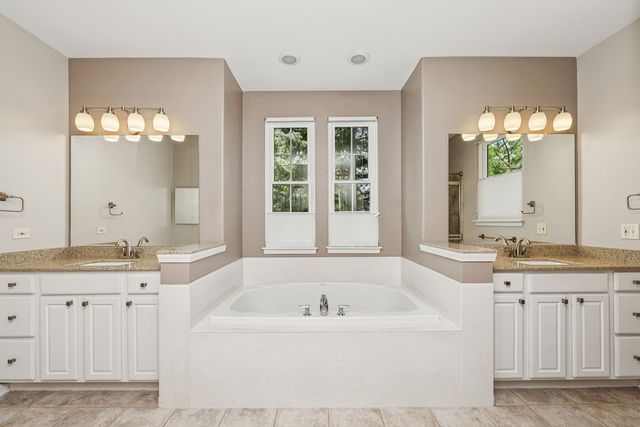 12621 Mulberry Court, Huntley, IL 60142