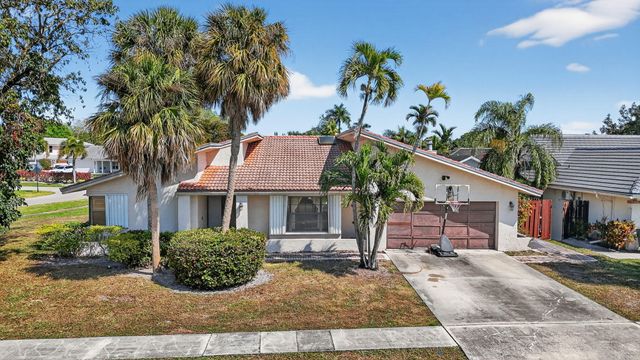 22220 Morning Glory Terrace, Boca Raton, FL 33433