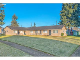 -1 N DWIGHT Ave, Portland, OR 97203