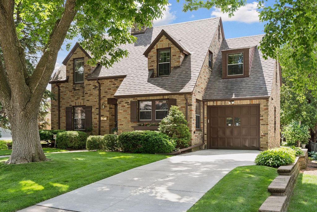 671 Josephine Place, Saint Paul, MN 55116 — photo 3