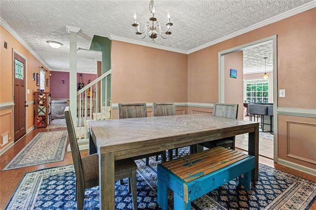 215 Hampton Woods Drive, Fayetteville, GA 30215