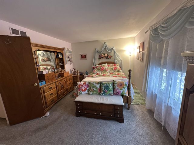 37398 Charter Oaks Boulevard, Clinton Township, MI 48036