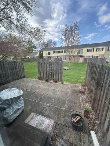 37398 Charter Oaks Boulevard, Clinton Township, MI 48036