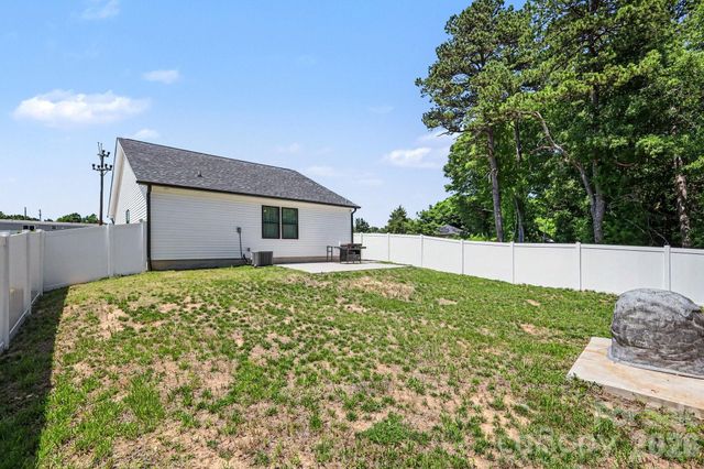2664 Meadow Street, Gaston, NC 28056
