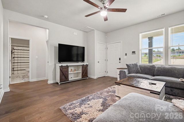 2664 Meadow Street, Gaston, NC 28056