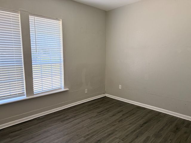 3029 Pueblo Trail, Lake Worth, TX 76135