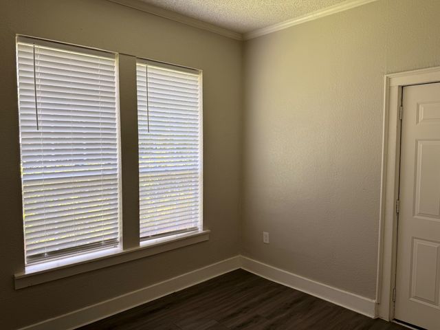 3029 Pueblo Trail, Lake Worth, TX 76135