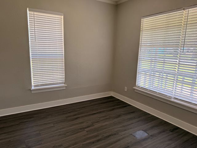 3029 Pueblo Trail, Lake Worth, TX 76135