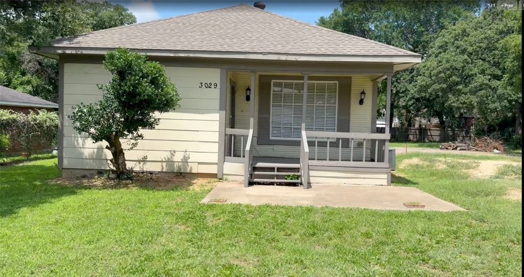 3029 Pueblo Trail, Lake Worth, TX 76135