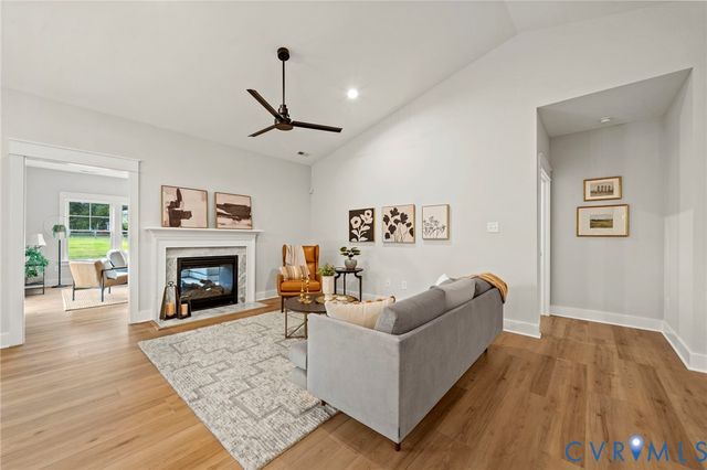 10435 Odette Estate Ln, Mechanicsville, VA 23116